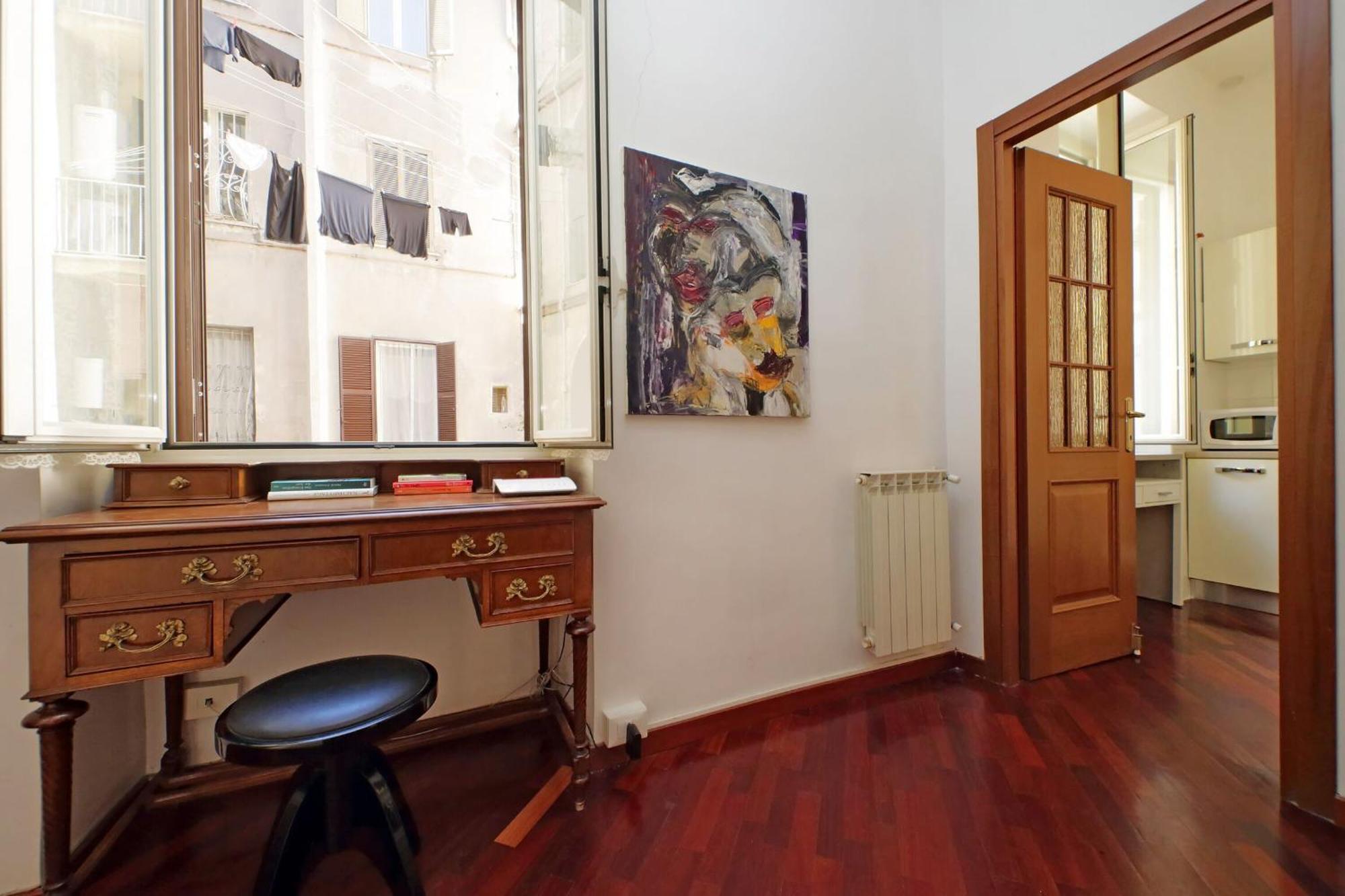 1 Bd With Balcony San Giovanni By Halldis Рим Екстериор снимка